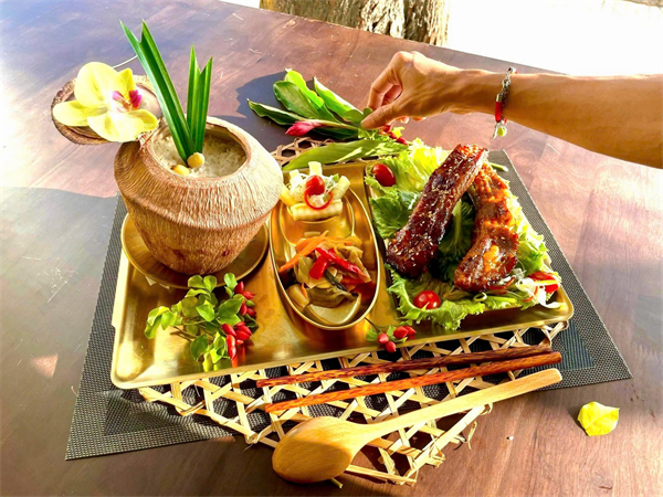 Images of Vuong Tron Seafood & Claypot Rice Restaurant7